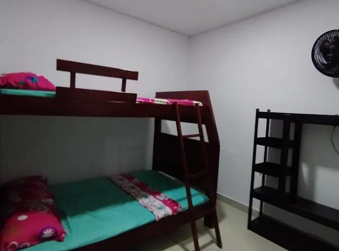 Hermosa Y Acogedora Casa